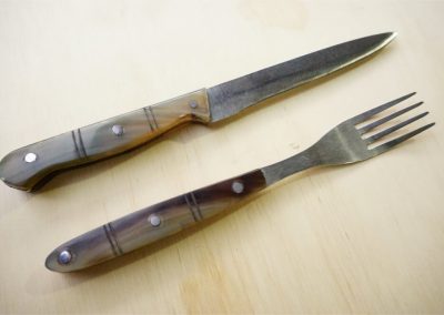 Set cocina Cuchillo 23 cm + tenedor. Cuchillos Parroninos